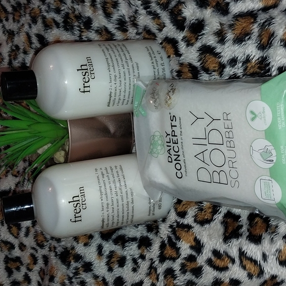 Gave to Charity. These were gorgeous!! - Picture 5 of 15